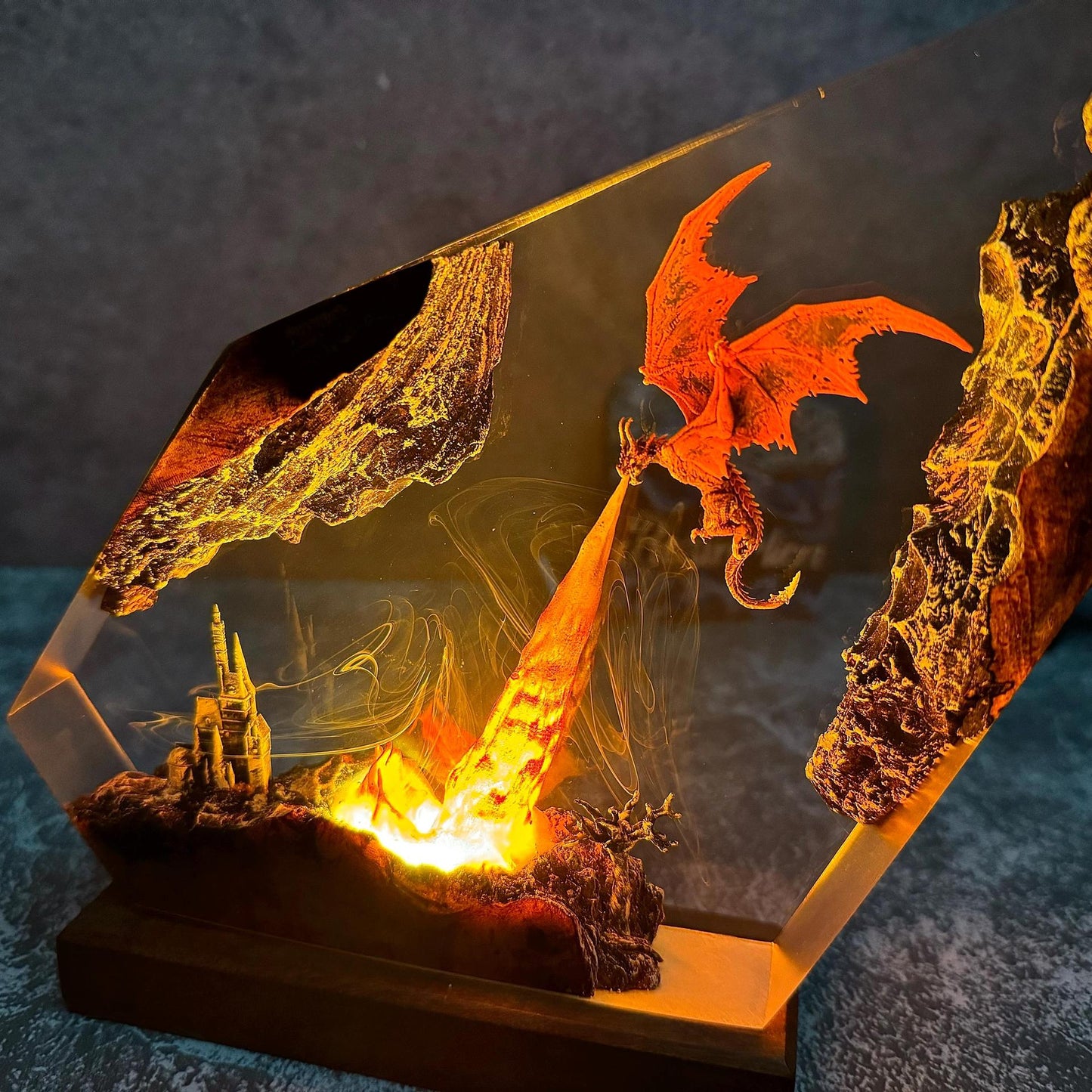 Dragon Fire Resin Lamp – Fantasy Gift for Him, LED Night Light & Room Decor