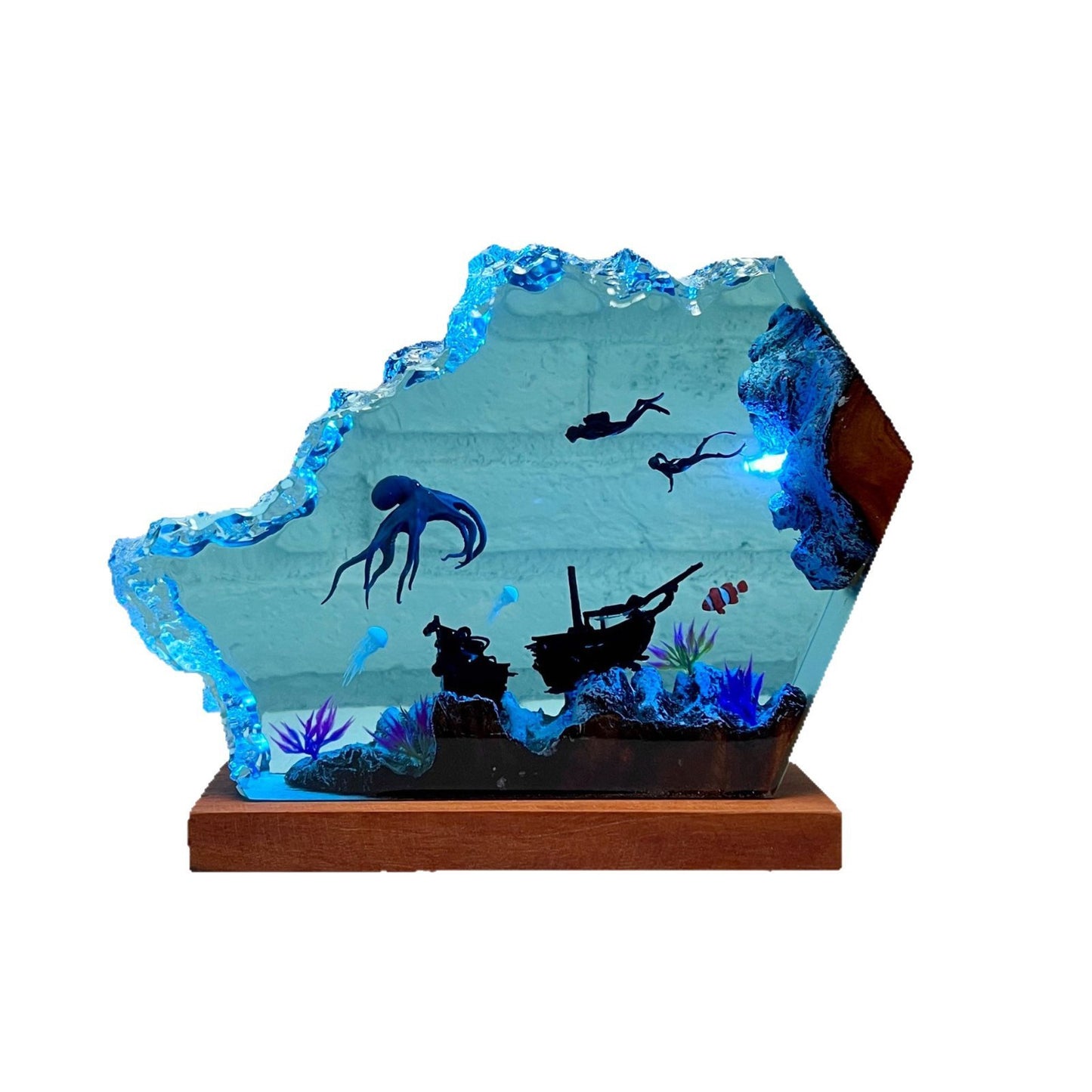Octopus Diver Wooden Resin Lamp Ocean Night Light – Handmade Creative Sea Theme Decor & Unique Birthday Gift